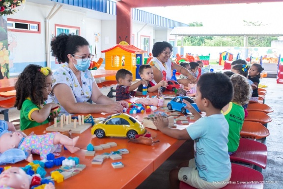 Jogos do Pê - Educação Pré-escolar - 3-6 anos - Jogos e brinquedos