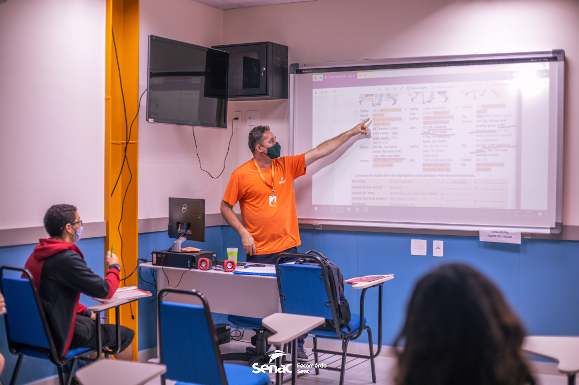 Senac abre turmas para curso de conversação em inglês