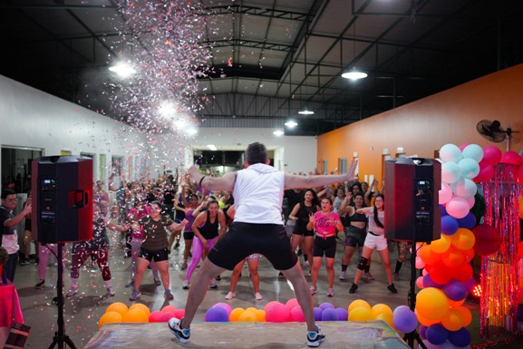 Ainda há vagas: venha participar das aulas de Zumba