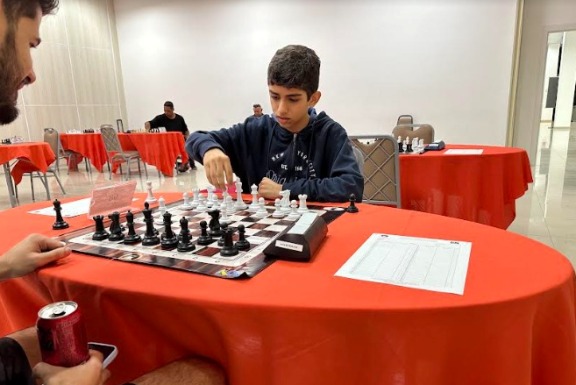 Professor e estudantes do AM são destaques em Campeonato de Xadrez