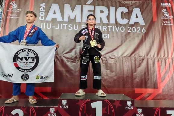 Jiu Jitsu: vendedor de cremosinho Anthony Martins fatura ouro duplo na Copa América, em Manaus
